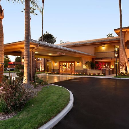 Surestay Plus Hotel By Best Western San Bernardino South Kültér fotó